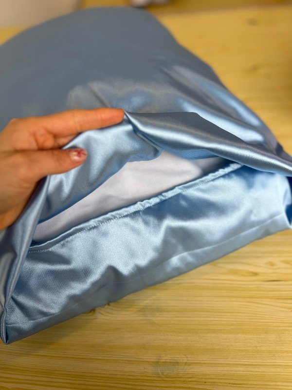 Producto - Funda satén almohada celeste - 1