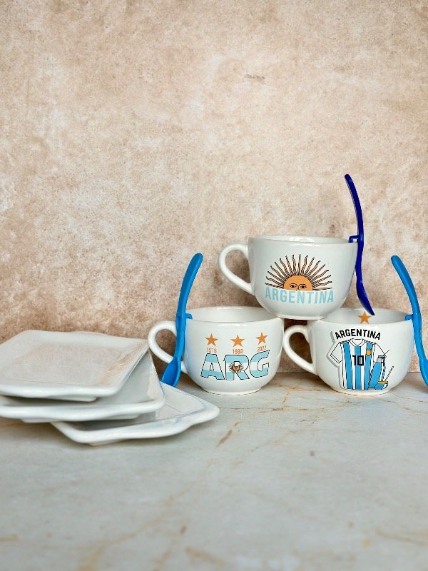 Producto - Kit 19- Mundial- 3 Tazones + 3 Bandej. + 3 Cucharitas.