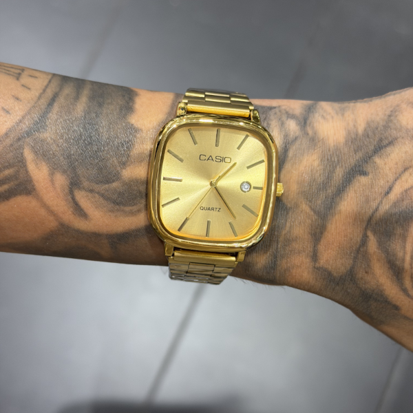 Producto - Reloj Cs Cuadrado D