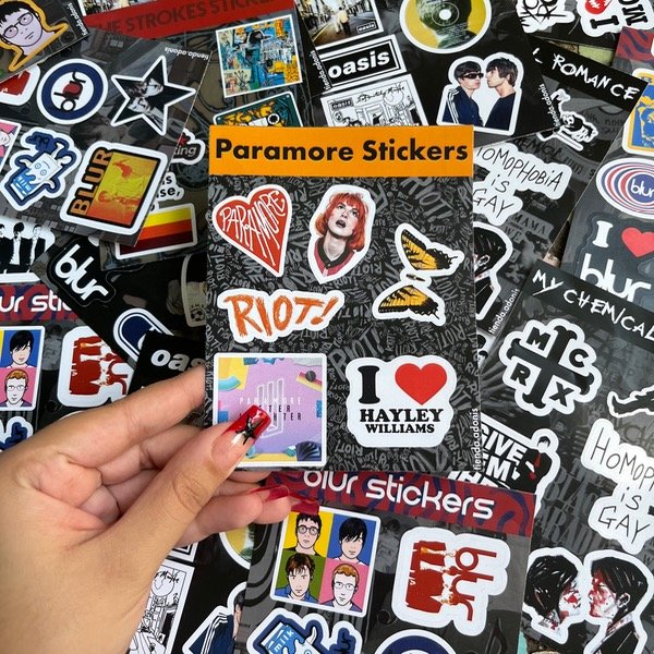 Producto - Plancha de stickers Paramore