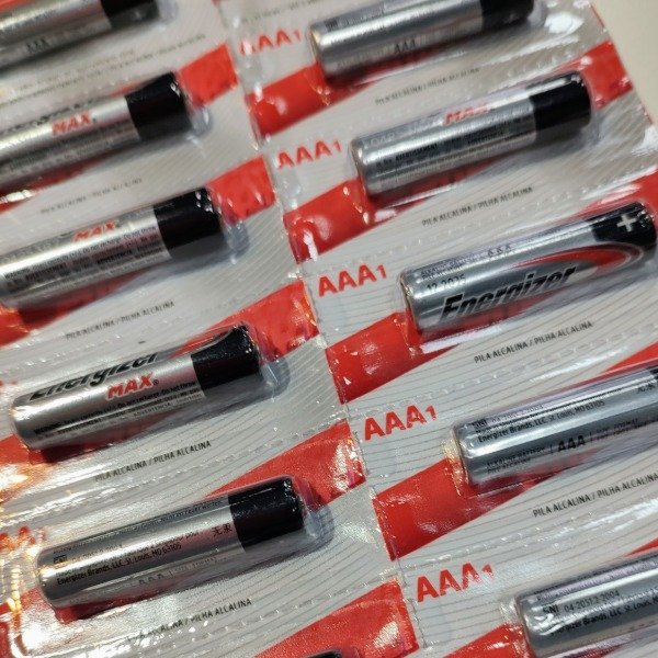 Producto - Pilas Energizer AAA