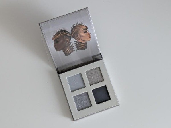 Producto - Juvias Place - Paleta Sombras The Rebel Greys - 1