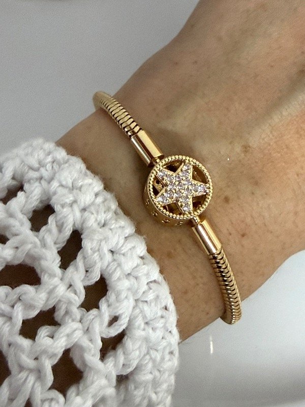 Producto - PD202 Pulsera Pandora con cierre estrella y micropave