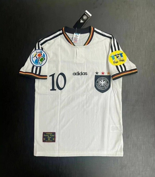 Producto - CAMISETA ALEMANIA IMPORTADA TITULAR RETRO 1996 #10 MATTHAUS - 0