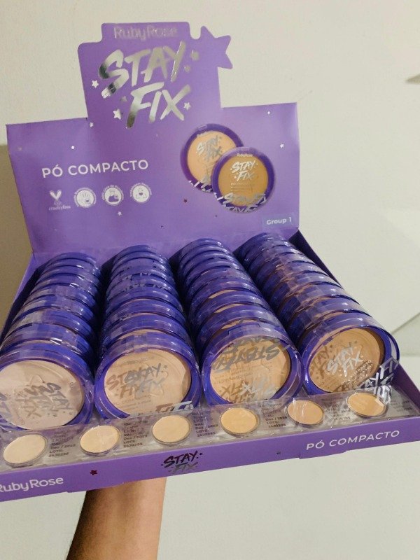 Producto - Polvo compacto Stay fix Ruby Rose