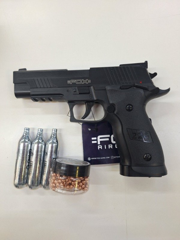 Producto - Pistola Fox P226 4,5 de Co2