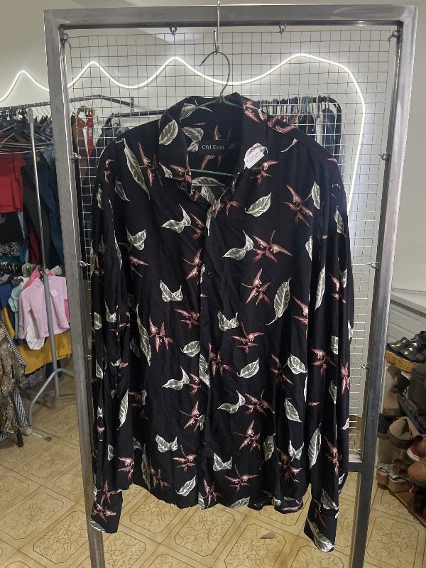 Producto - Camisa //hojas// talle M