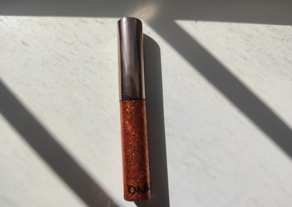 Producto - DELINEADOR GLITTER - NÚMERO 04