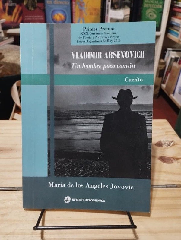 Producto - VLADIMIR ARSENOVICH, UN HOMBRE POCO COMÚN - María de los Ángeles Jovovic