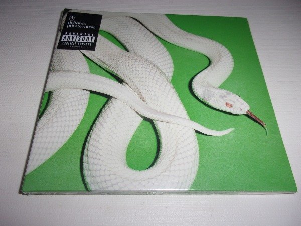 Producto - CD DEFTONES PRIVATE MUSIC NUEVO ARG 40D PARA VOLVER A ENCARGAR