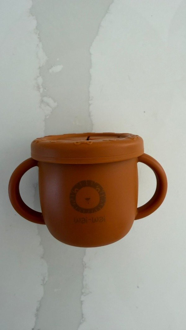 Producto - Vaso de silicona para snacks Wai-Wai