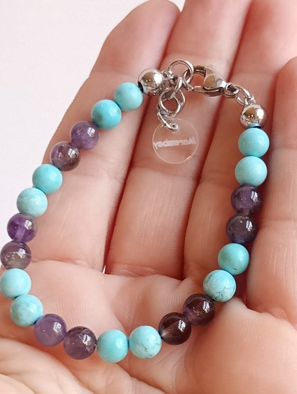 Producto - Pulsera piedras turquenitas y Amatistas