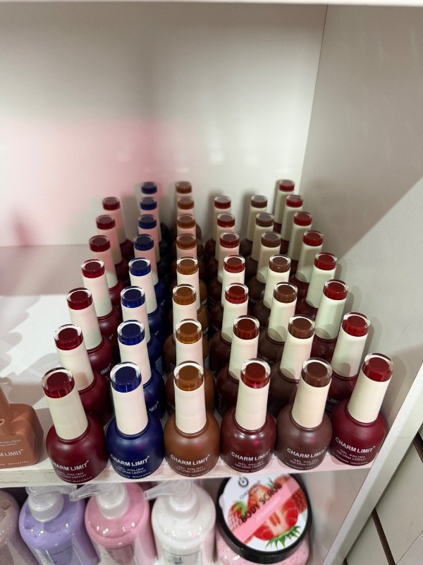 Producto - Esmaltes charm límite varios tonos disponibles