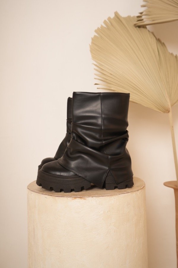 Producto - BOTA CALU CORTA