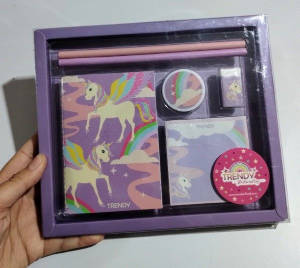 Producto - Set de libreta con anotador y accesorios en caja