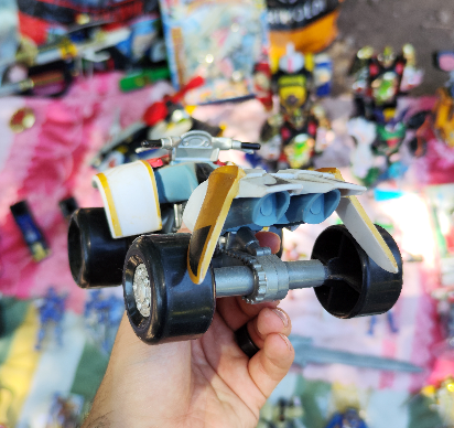Producto - Cuatriciclo Mystic Force 17 cm Power Rangers Mystic Tracker Bandai - 2