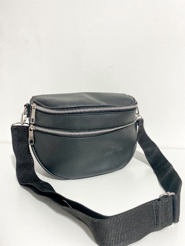 Producto - Riñonera XL negra Catalunia