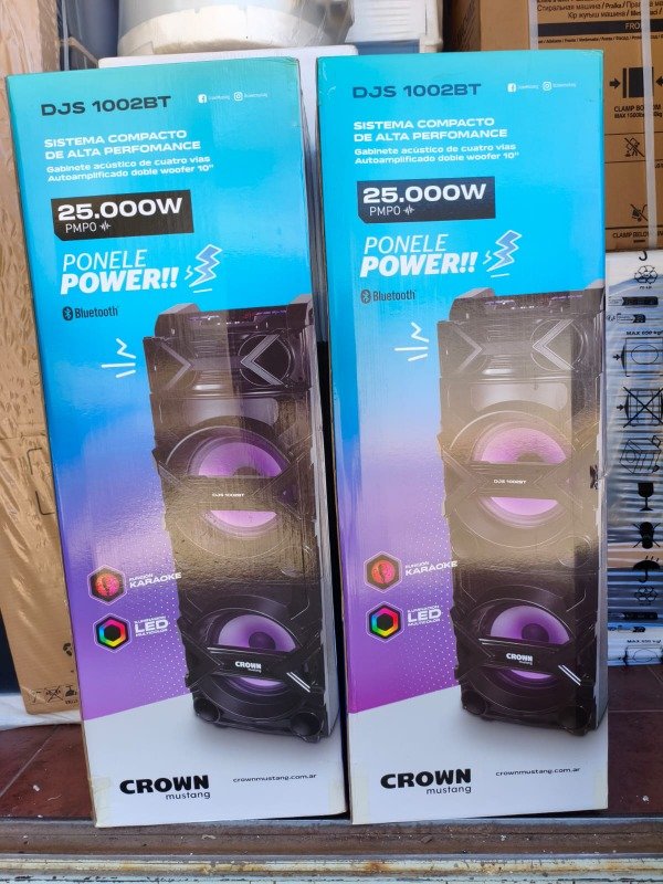 Producto - PARLANTE PORTATIL CROWN MUSTANG DJS1002