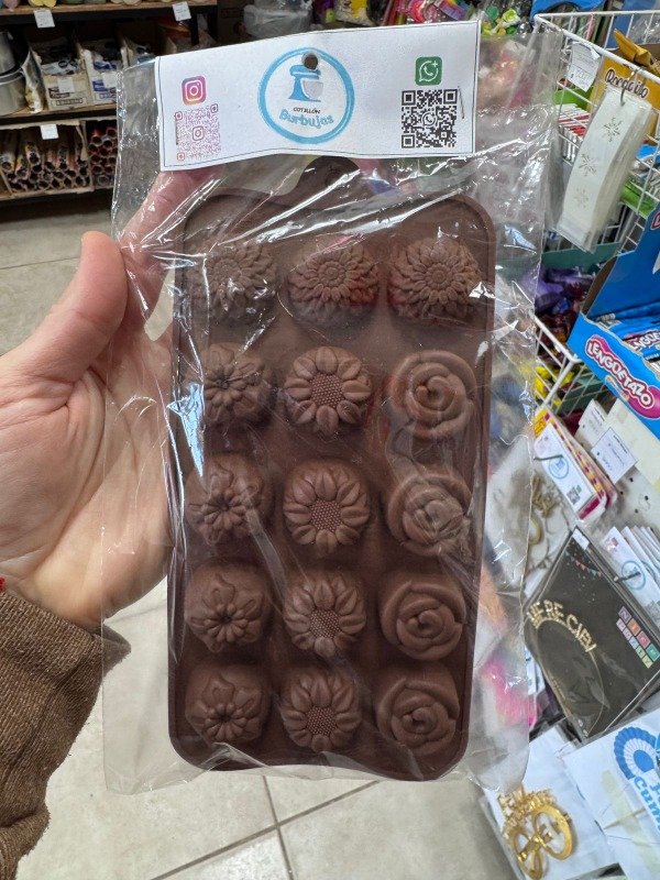 Producto - Molde de Silicona para Bombones Flores x1