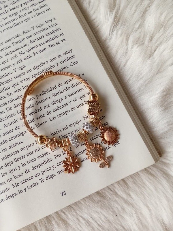 Producto - Pulsera margarita dorada