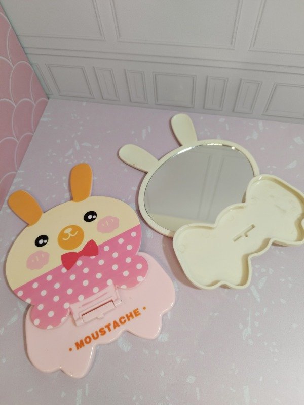 Producto - Espejo con pie conejo