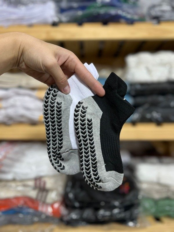 Producto - antideslizante X12, PARA NIÑOS, blanco y negro