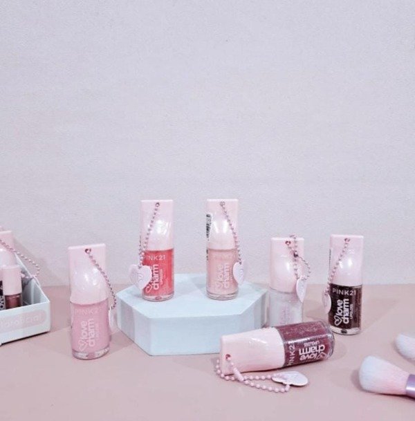 Producto - BRILLO LABIAL CON COLGANTE - PINK 21