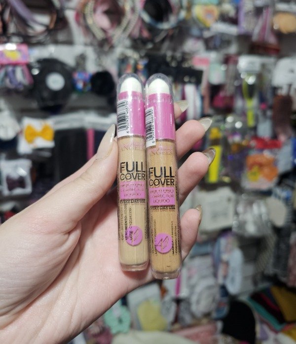 Producto - Corrector con esponjita difuminadora - Full Cover TEI