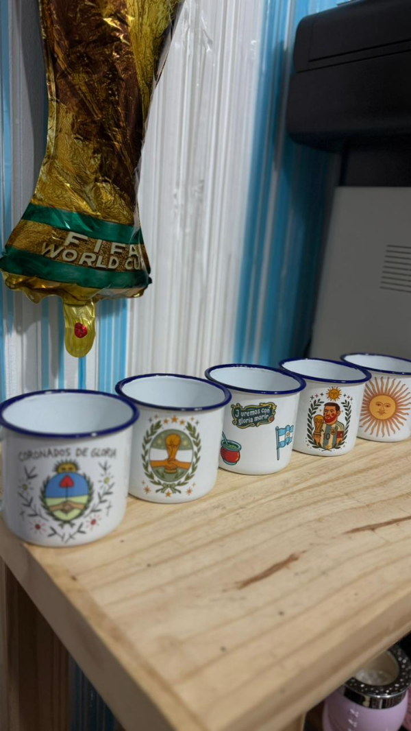 Producto - TAZA ENLOZADA ARG