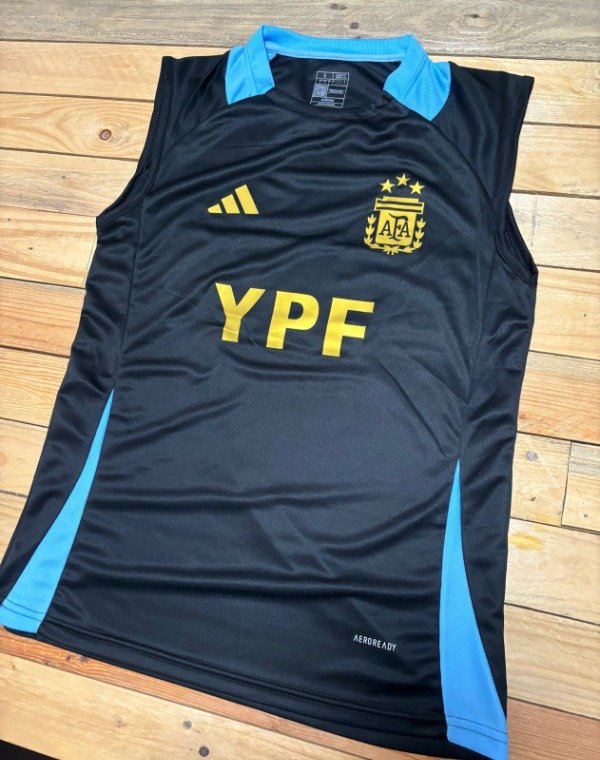 Producto - MUSCULOSA NEGRA