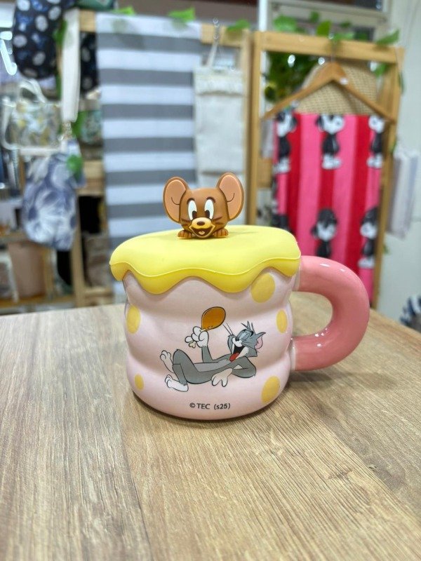Producto - TAZA DE CERÁMICA IMPORTADA TOM Y JERRY ROSA