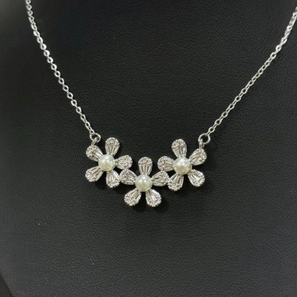 Producto - Collar Flores