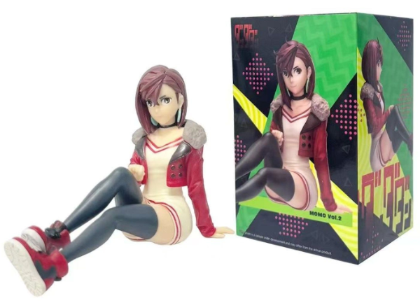 Producto - Figura Momo Ayase sentada ropa casual - Dandadan 9cm