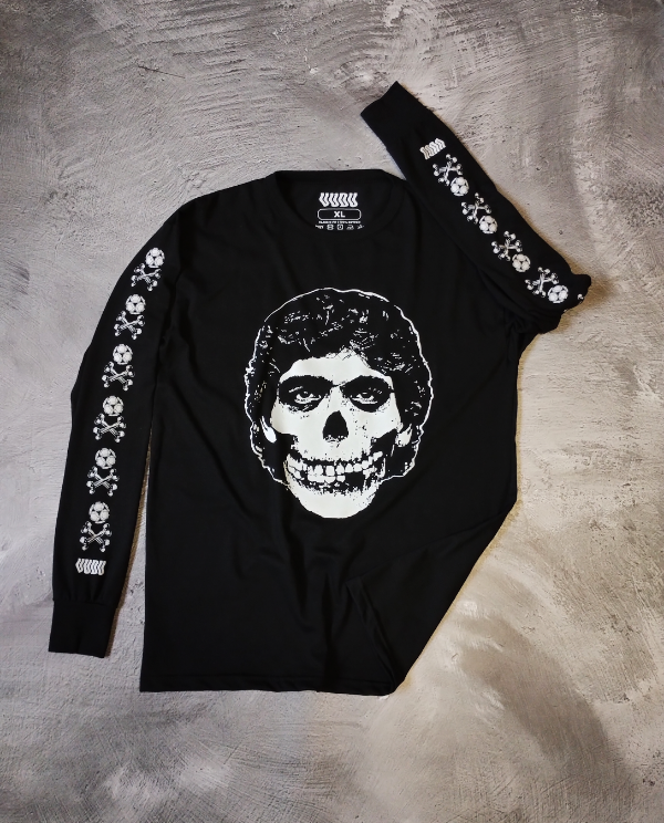 Producto - Remera Mangas Largas Vudú - Marado ft. Misfits Negra