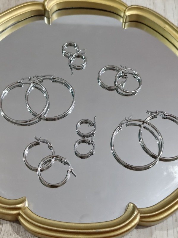 Producto - Argollas plateadas simples x docena