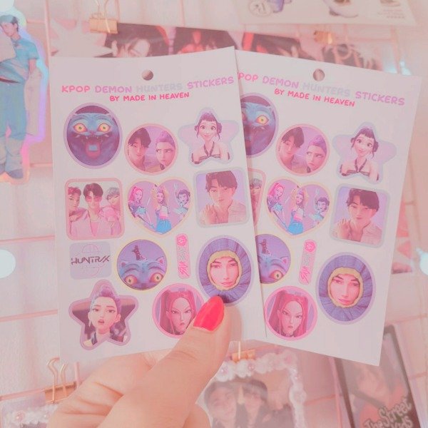 Producto - Kpop Demon Hunters Stickers