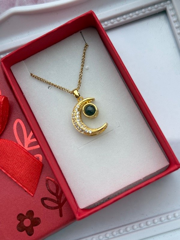 Producto - Collar Te amo en 100 idiomas Luna Acero quirúrgico + Caja de regalo