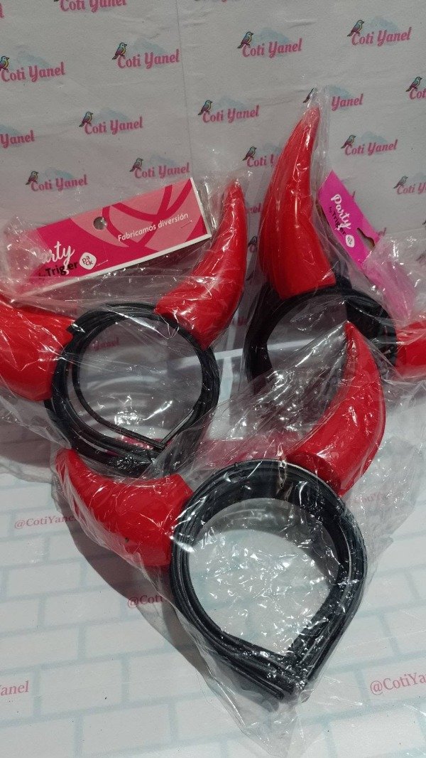 Producto - Vincha diablito plastico