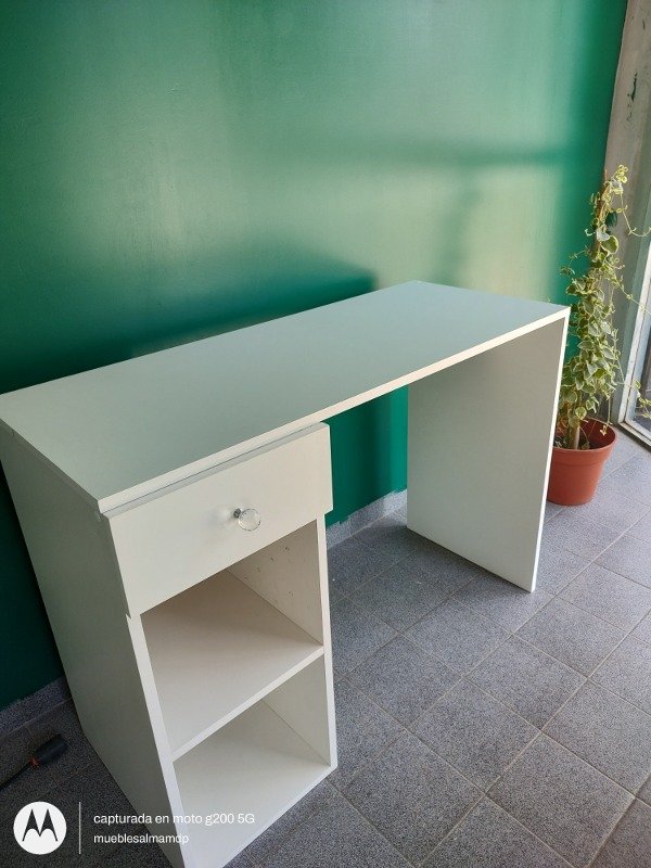 Producto - MESA/ESCRITORIO