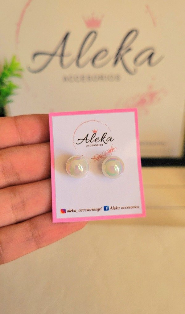 Producto - Aros perlas grandes tornasolados de acero quirúrgico - 0
