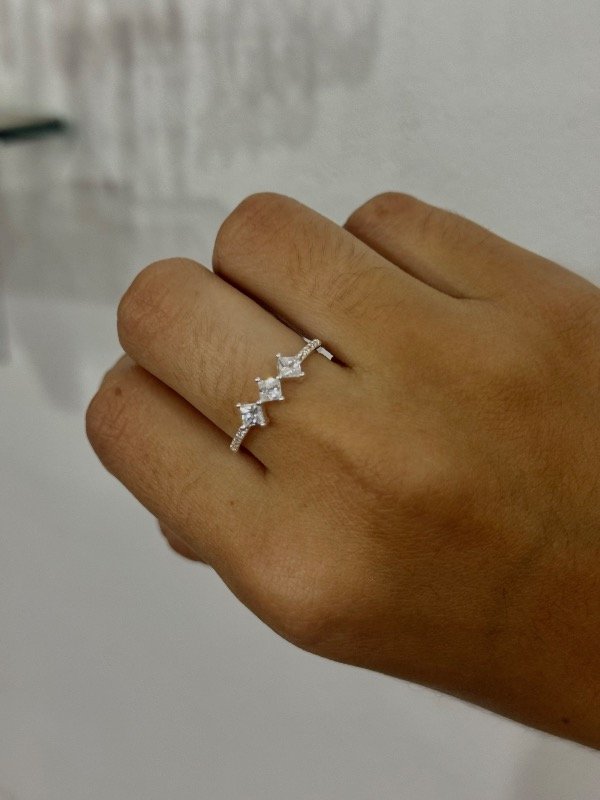 Producto - Anillo triple cubic