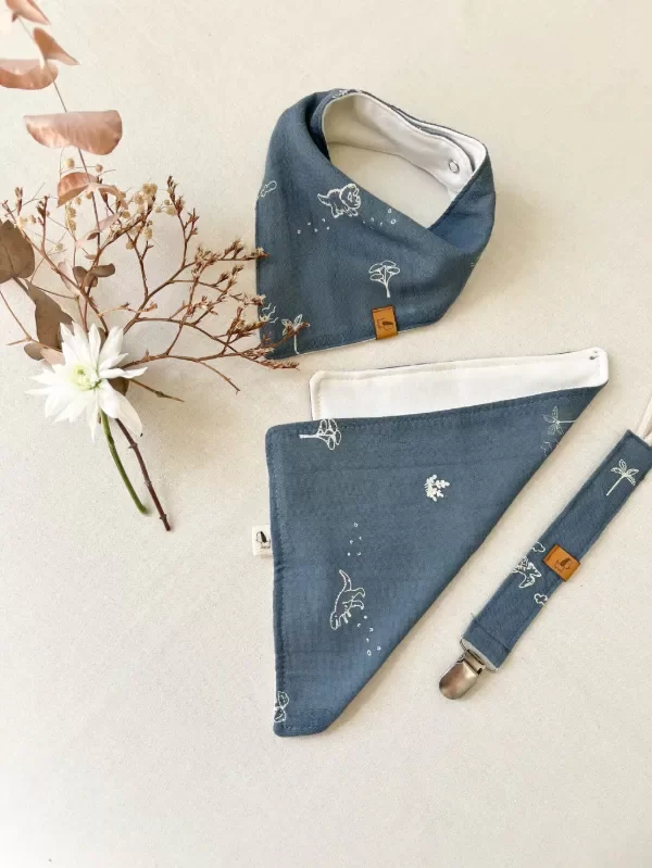 Producto - Set Bandana, Babita y Portachupete AZUL DINOS