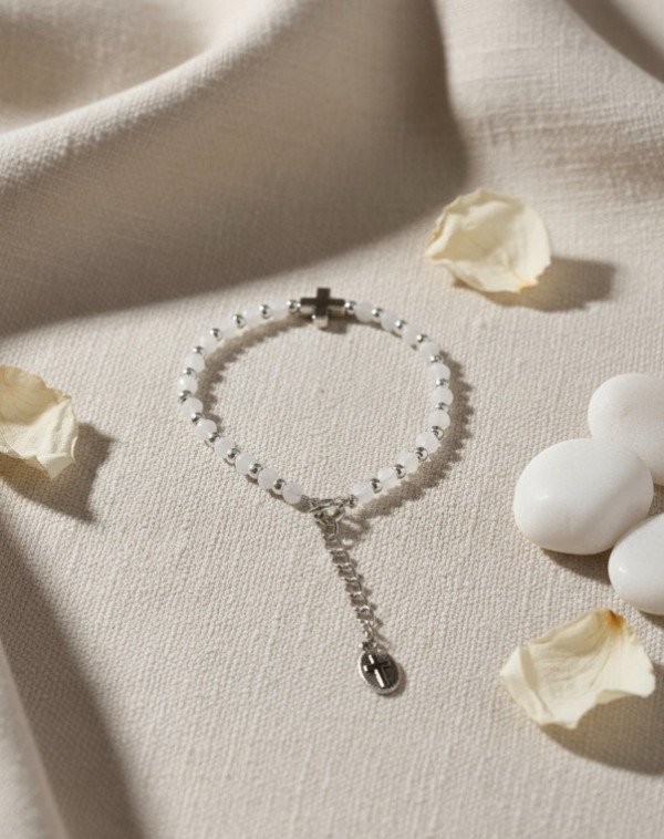 Producto - Pulseras cristal de roca - Dije religioso