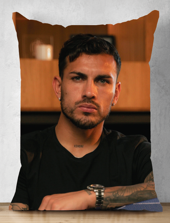 Producto - Almohadon Leandro Paredes 4