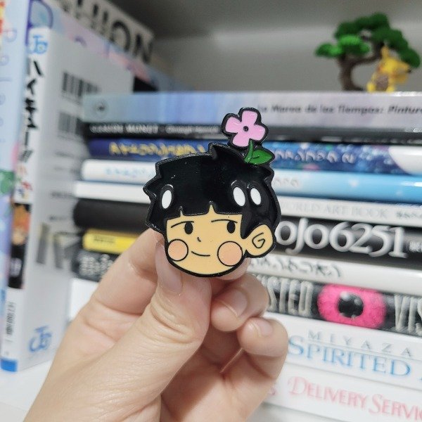 Producto - Pin enamel - Mob flor