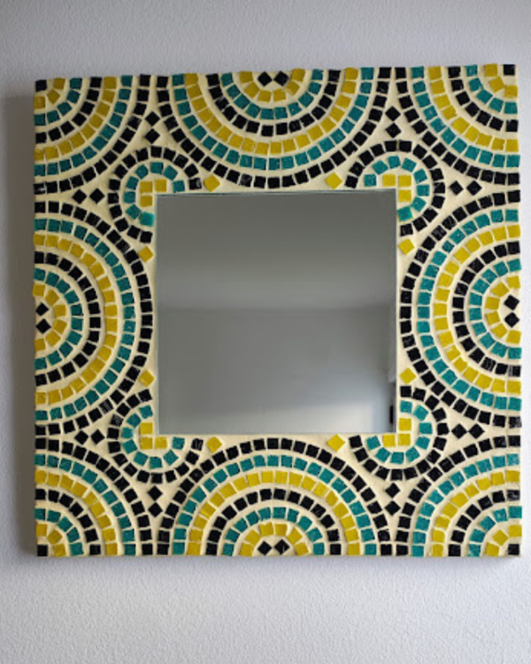 Producto - Espejo cuadrado en mosaiquismo con venecitas