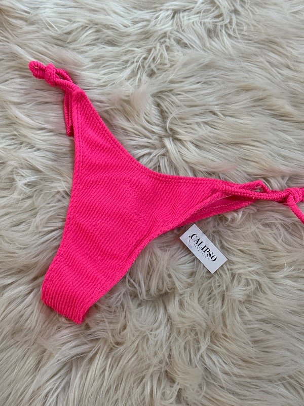 Producto - LESS REGULABLE DE BIKINI TEXTURA EN FUCSIA