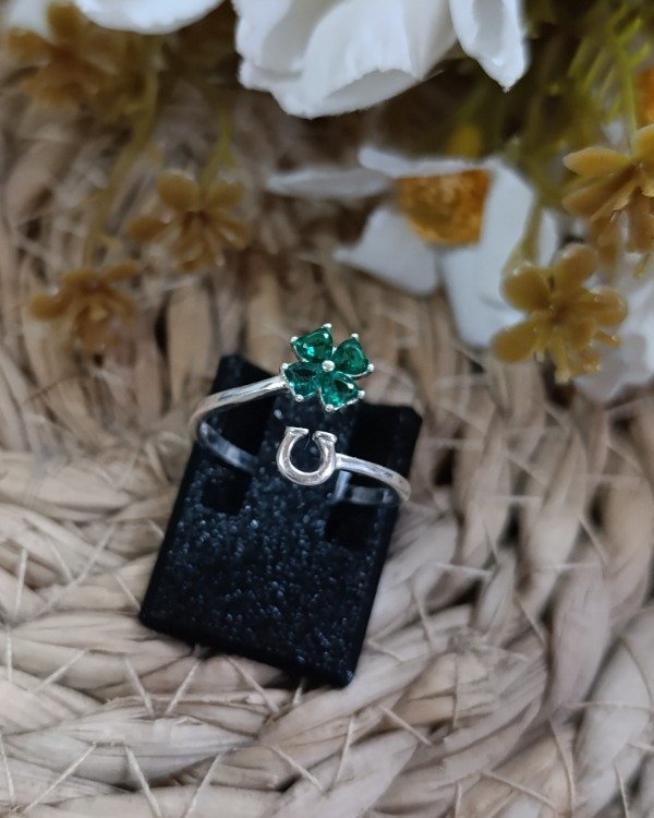 Producto - Anillo LUCK