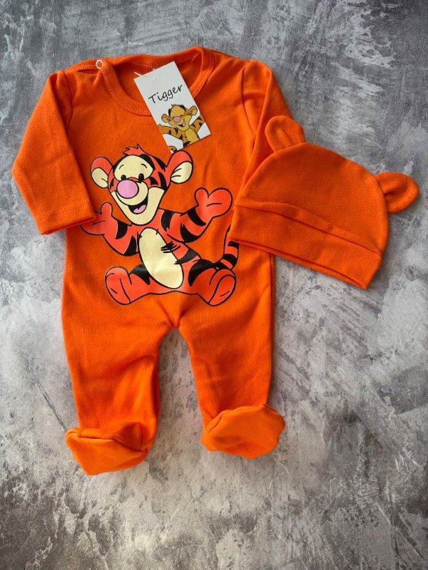 Producto - Enterito Tigger con gorro x3 o x5