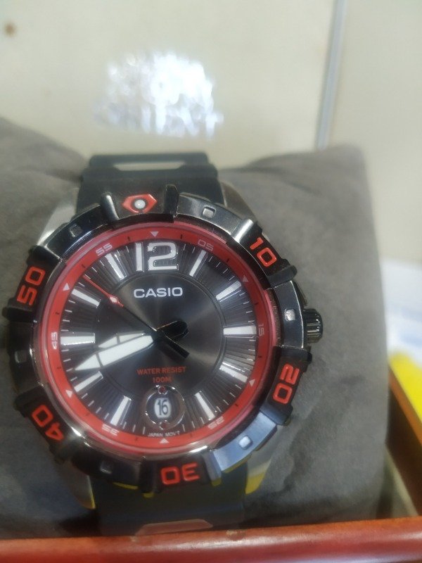 Producto - Casio cuadrante acero ,malla caucho - 0